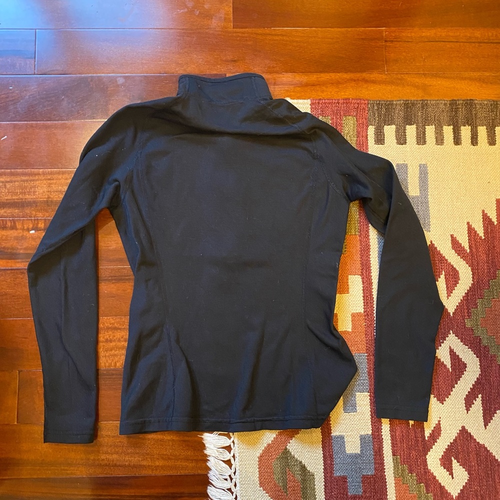 Patagonia Base-Layer Size Small - image 2